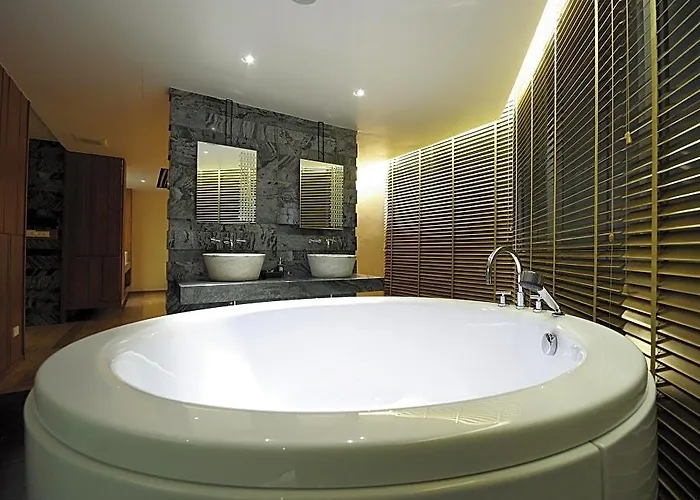 Jc Kevin Sathorn Hotel Bangkok